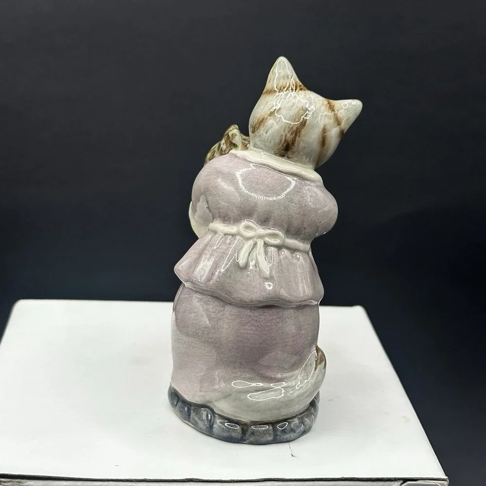 BEATRIX POTTER'S - Tabitha Twitchit and Miss Moppet Beswick‎ England